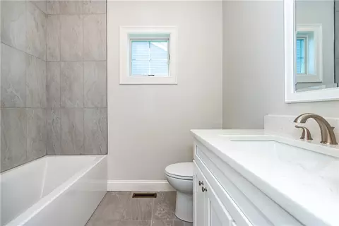 Bath - 19 Hampton Rd #69, Coventry, RI 02816 photo 1 of 3