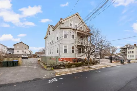 70 Rosedale St, Providence, RI 02909