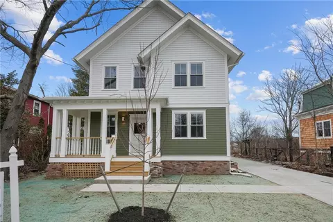 183 Congress Ave, Providence, RI 02907