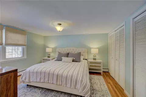 Bedroom - 219 Brian Dr, Warwick, RI 02886 photo 1 of 6