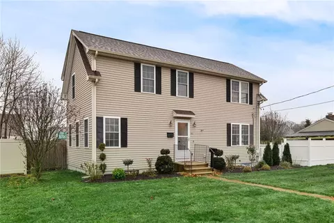 Exterior - 143 Morse Ave, Warwick, RI 02886 photo 2 of 9