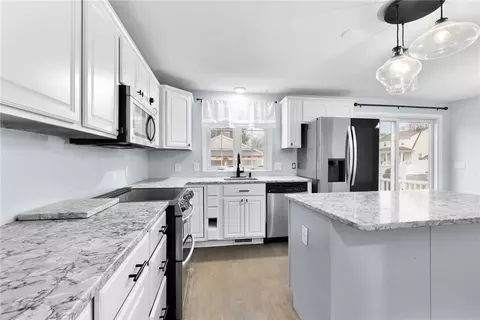 Kitchen - 143 Morse Ave, Warwick, RI 02886 photo 3 of 5