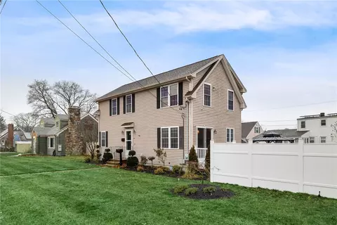 Exterior - 143 Morse Ave, Warwick, RI 02886 photo 4 of 9