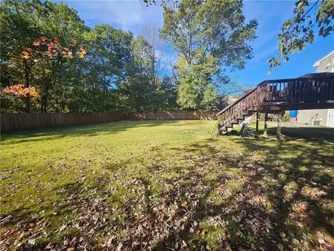 229 Louise St, Woonsocket, RI 02895 photo 23