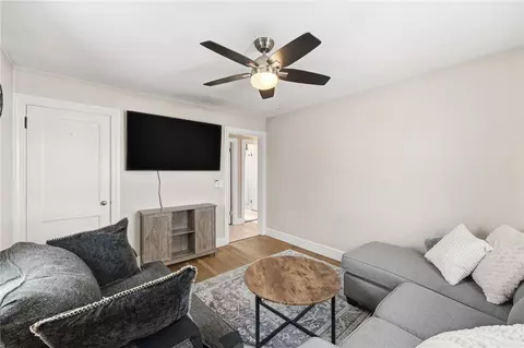 Living - 11 Gladding St, Bristol, RI 02809 photo 1 of 2
