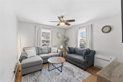 Living - 11 Gladding St, Bristol, RI 02809 photo 2 of 2