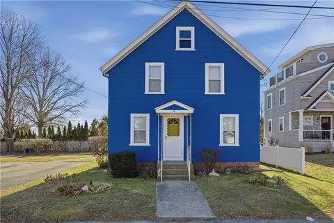 9 Lillis Ave, Barrington, RI 02806