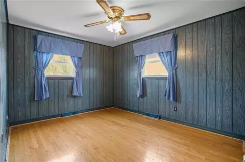 Bedroom - 142 Stoneham Dr, Woonsocket, RI 02895 photo 7 of 9