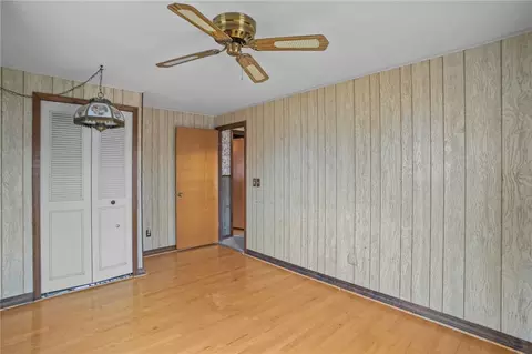 Bedroom - 142 Stoneham Dr, Woonsocket, RI 02895 photo 8 of 9