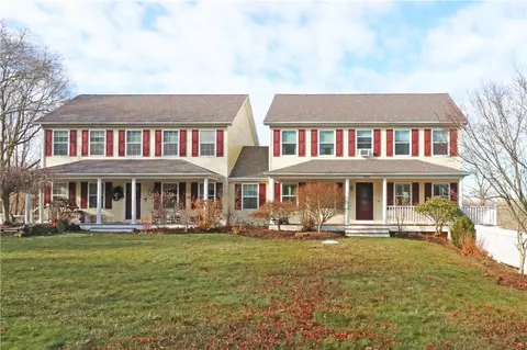 359 Main Rd, Tiverton, RI 02878