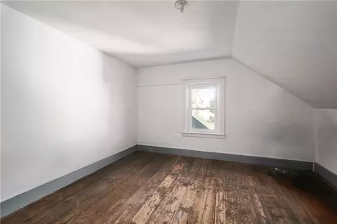 Bedroom - 42 Elbow St, Woonsocket, RI 02895 photo 4 of 6