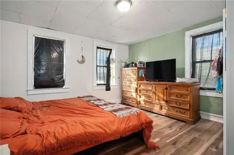 Bedroom - 42 Elbow St, Woonsocket, RI 02895 photo 2 of 6