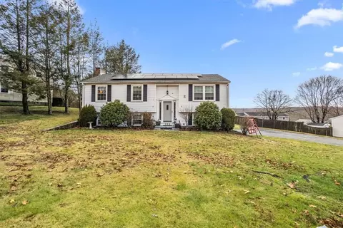 328 New London Ave, West Warwick, RI 02893