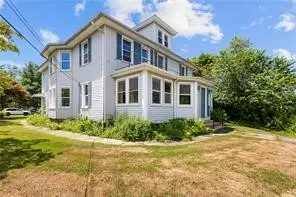 40 Pleasant St, Westerly, RI 02891 photo 5