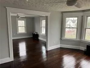 40 Pleasant St, Westerly, RI 02891 photo 15