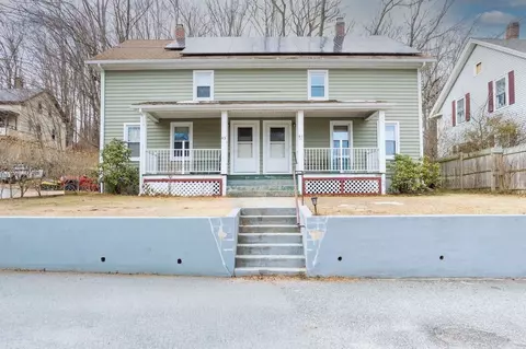 41 Gazza Rd, Mapleville, RI 02839