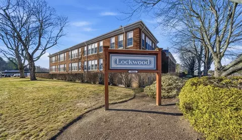 3524 W Shore Rd #503, Warwick, RI 02886