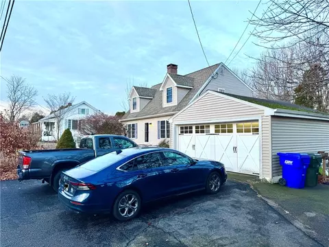 9 Perkins Ave, Westerly, RI 02891 photo 4