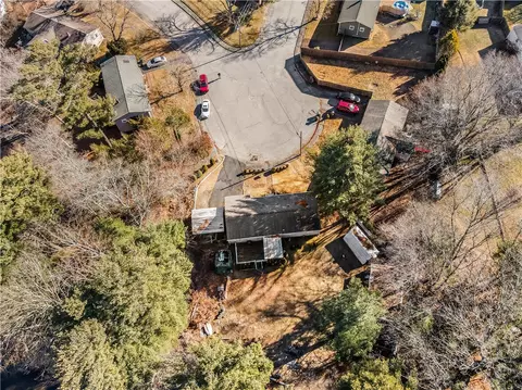 View/Area - 10 Colonial Rd, Coventry, RI 02816 photo 2 of 4