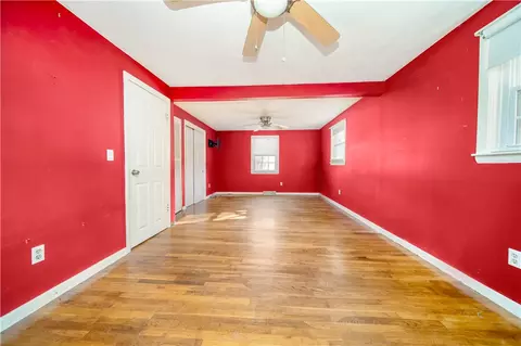 Bedroom - 10 Colonial Rd, Coventry, RI 02816 photo 2 of 2