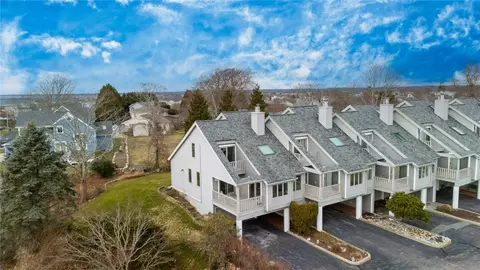 1125 Point Judith Rd #E7, Narragansett, RI 02882