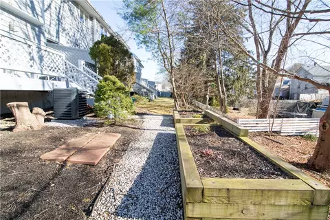 Exterior - 60 Margin St #102, Westerly, RI 02891 photo 5 of 6