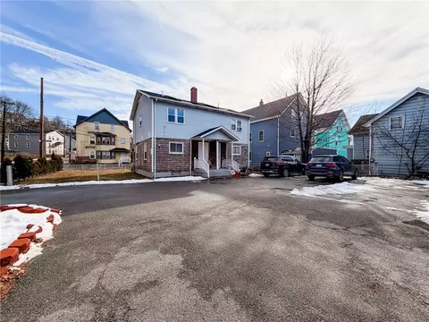 Exterior - 142 Brook St, Woonsocket, RI 02895 photo 3 of 5