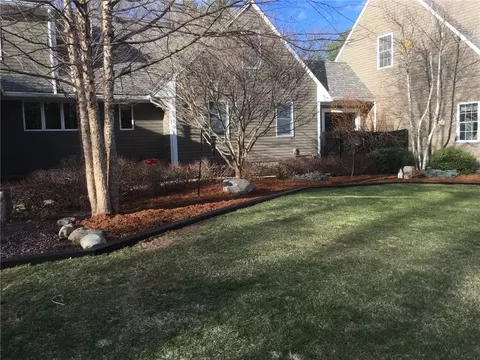 67 Martin St, Rehoboth, MA 02769