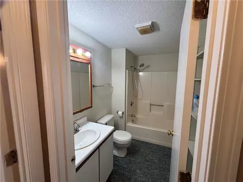 Bath - 18 Villa Nova St, Woonsocket, RI 02895 photo 2 of 2
