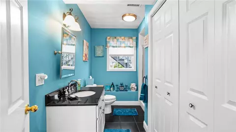 Bath - 9 Kenneth Ave, Warwick, RI 02886 photo 3 of 3