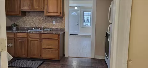 Entry Way - 35 Transit St, Warwick, RI 02889 photo 1 of 1