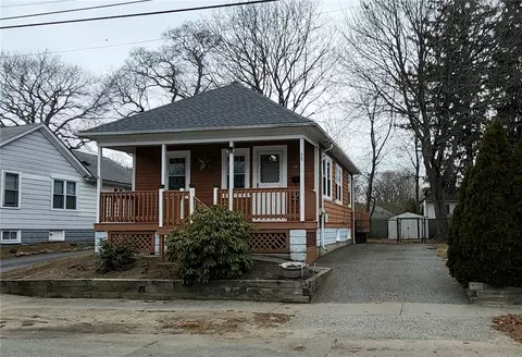 Exterior - 35 Transit St, Warwick, RI 02889 photo 2 of 8