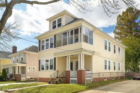 102 Jastram St, Providence, RI 02908