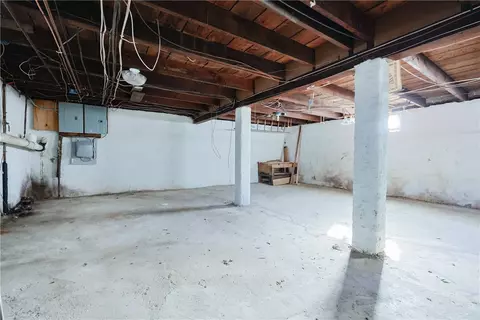 165 Haswill St, Warwick, RI 02889 photo 33