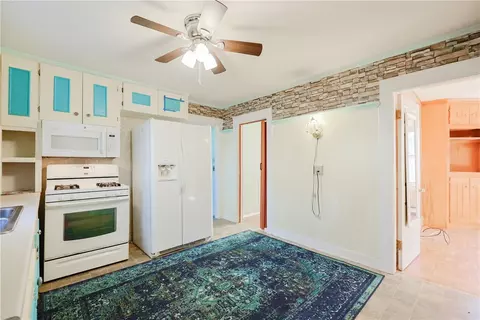 165 Haswill St, Warwick, RI 02889 photo 6