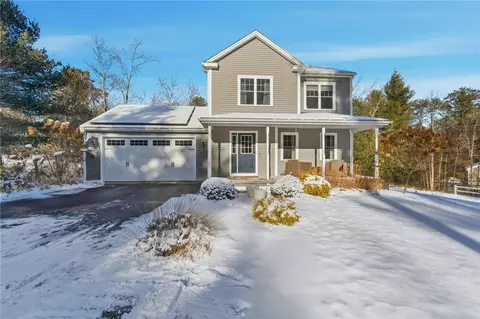193 James Trl, Richmond, RI 02892