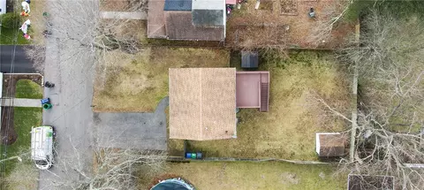 View/Area - 15 Abbott Ave, Warwick, RI 02886 photo 2 of 4