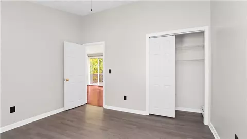 Bedroom - 15 Abbott Ave, Warwick, RI 02886 photo 6 of 6
