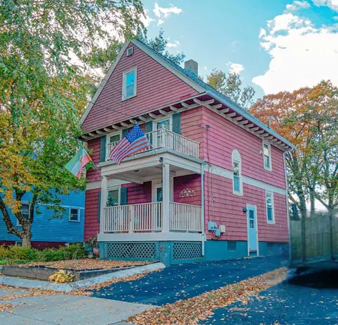 113 Alger Ave, Providence, RI 02905