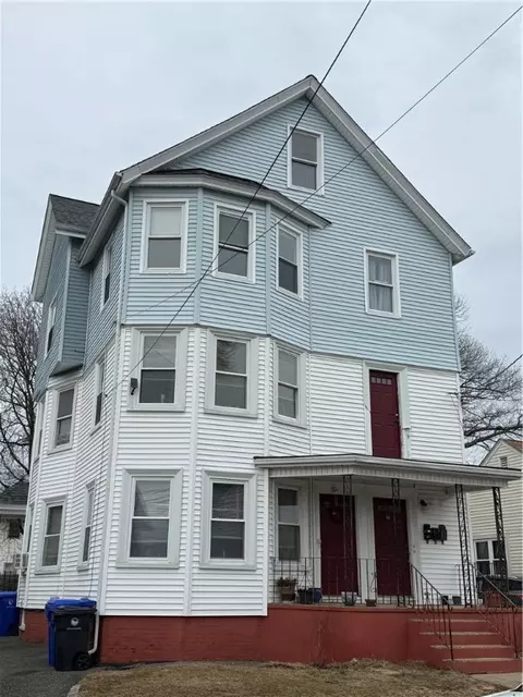 63 Chandler Ave, Pawtucket, RI 02860