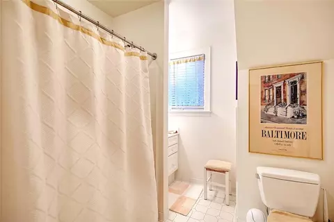 Bath - 9 Howe St, Bristol, RI 02809 photo 2 of 2