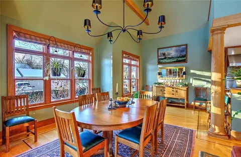 Dining - 9 Howe St, Bristol, RI 02809 photo 1 of 2