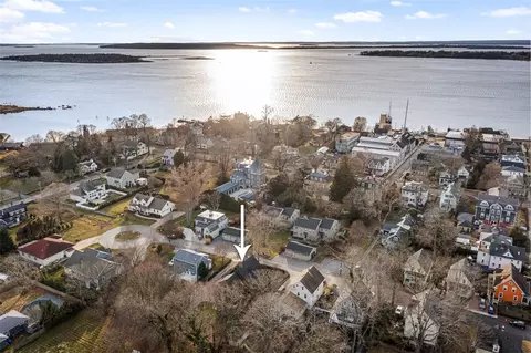 View/Area - 9 Howe St, Bristol, RI 02809 photo 1 of 3