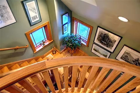 Entry Way - 9 Howe St, Bristol, RI 02809 photo 7 of 7