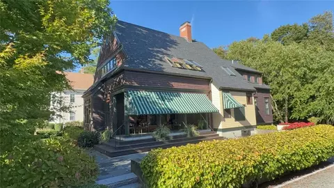 Exterior - 9 Howe St, Bristol, RI 02809 photo 2 of 7