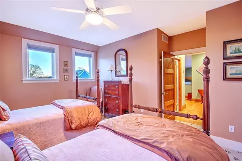 Bedroom - 9 Howe St, Bristol, RI 02809 photo 3 of 3