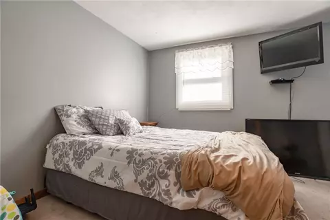 Bedroom - 60 Salisbury Rd, Glocester, RI 02814 photo 5 of 9
