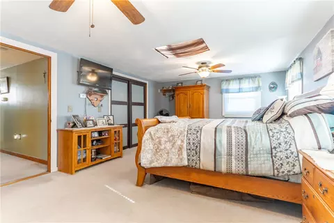 Bedroom - 60 Salisbury Rd, Glocester, RI 02814 photo 1 of 9