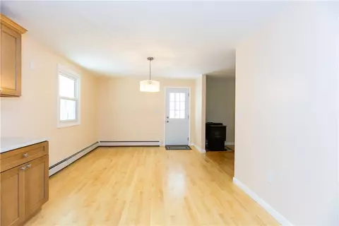 Living - 405 Cooper Hill Rd, Mapleville, RI 02839 photo 2 of 5