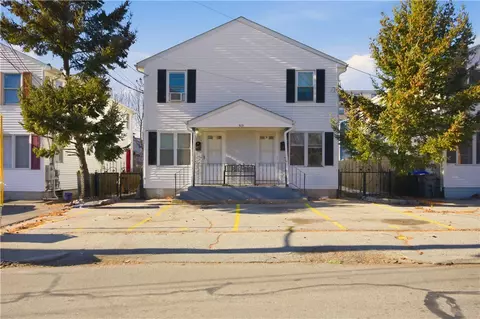 523 Dexter St, Providence, RI 02907